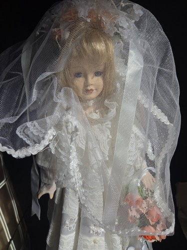 Regency fine arts porcelain - regency,