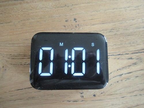 Large magnetic led digital - led,