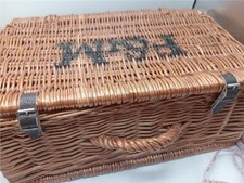 Fortnum and Mason pic nic hamper basket 