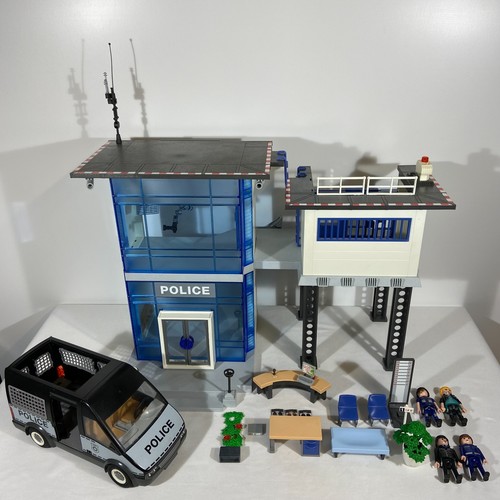 Playmobil 5182 police station - police,