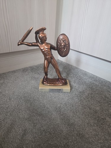 Metal sculpture leonidas - metal,