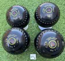 SIZE 4 , VECTOR LAWN BOWLS BY