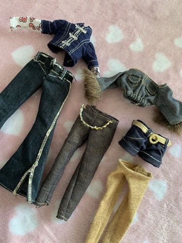 Mixed vintage bratz clothing - vintage,