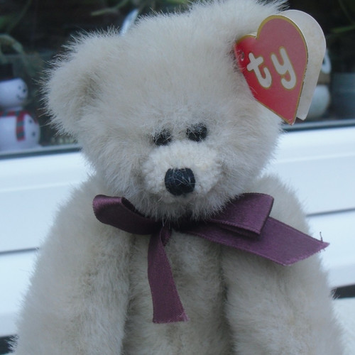 Lovely attic treasure - lovely,
