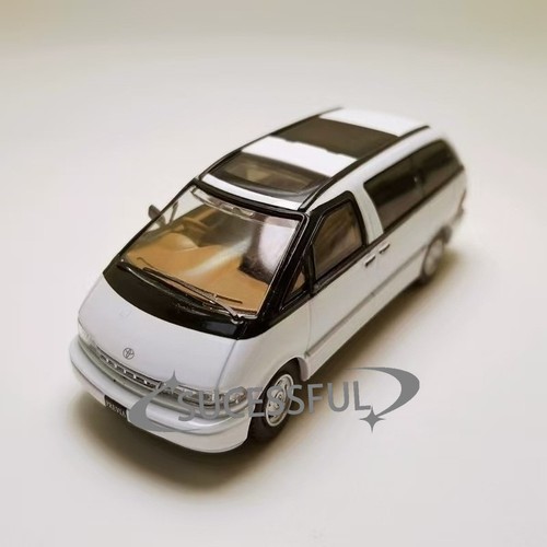 Mini van model toyota - 1/64,
