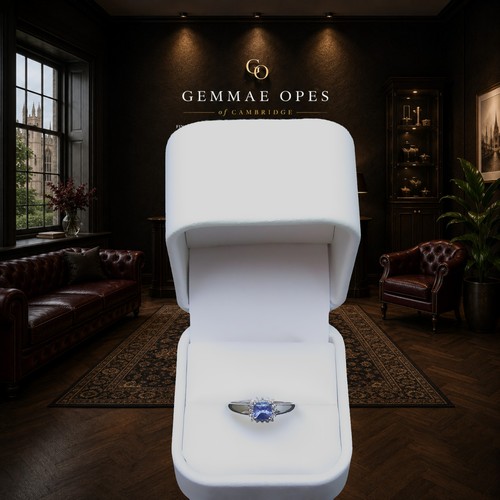 18ct gold ring - 18ct, tanzanite