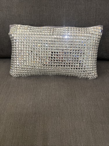 Stunning kylie minogue crystal - stunning,