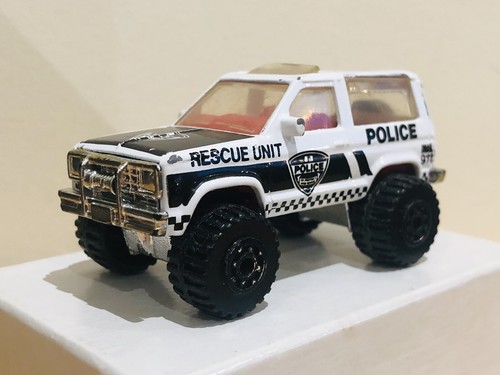 Matchbox ford bronco - ford,