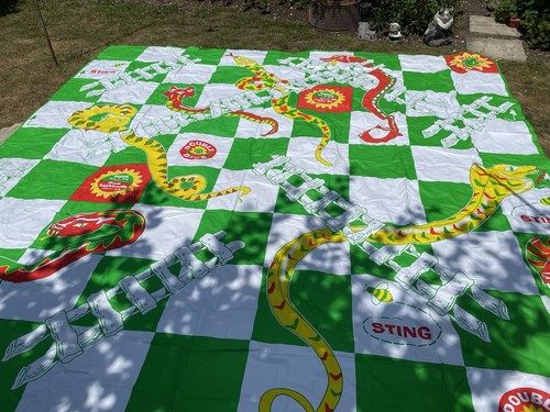Giant snakes ladders garden - giant,