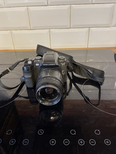 Konica minolta camera - konica,