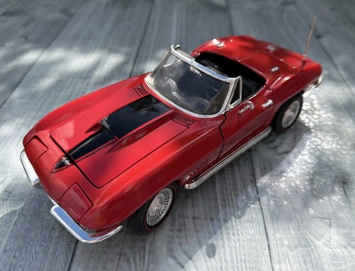 Ertl chevrolet corvette sting - ertl,