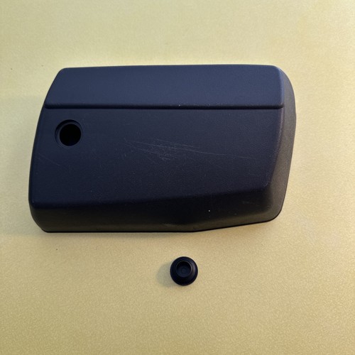 Rear left bumper end - bumper, cap