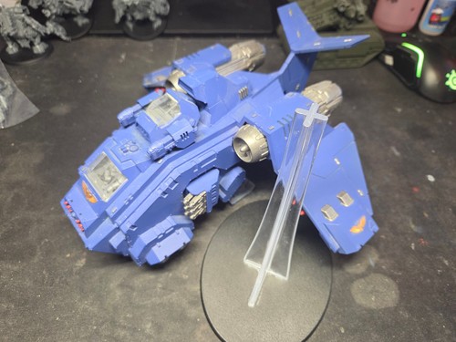 Warhammer 40k space marine - 40k:,