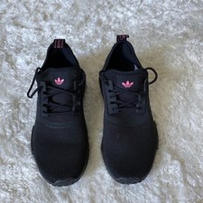 Size 9 - adidas La Marque Aux