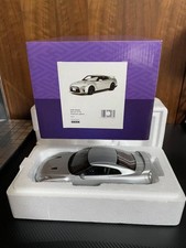 Kyosho 1/18 Nissan GT-R R35