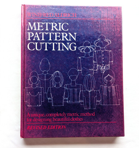 Metric pattern cutting 1982 - pattern,