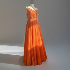 VTG. 70s Old Hollywood MAXI DRESS Fine Pleated BALL GOWN  hand-beaded CHIFFON M