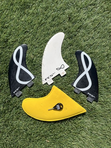 Fcs surfboard fins - surfboard, 3