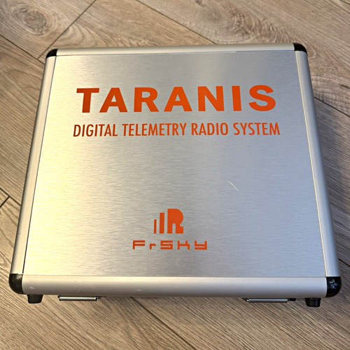 Frsky taranis plus 4ghz - taranis,