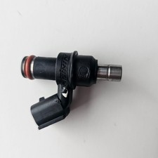Suzuki gsxr 1000 fuel injector - suzuki,