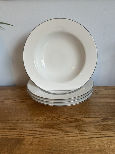 Royal doulton fine porcelain - royal,