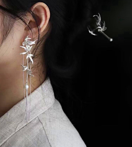 Silver bamboo leaf tassel - leaf,