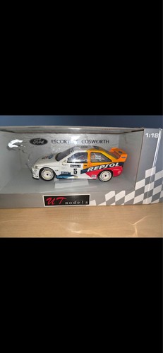 Diecast model of - 1/18,