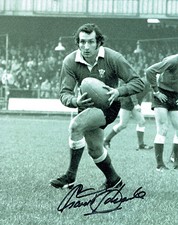 Gareth Edwards HAND SIGNED