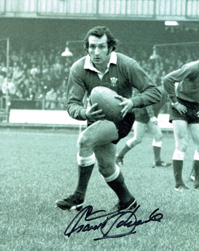 Gareth edwards hand - gareth, signed