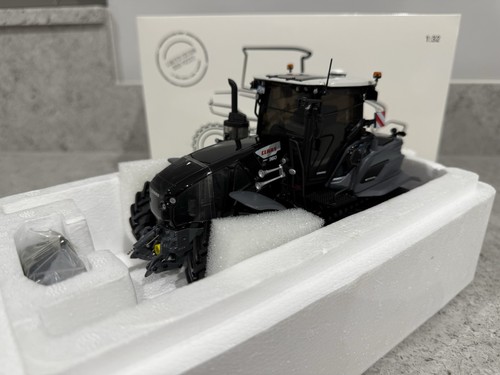 Universal hobbies claas - -,