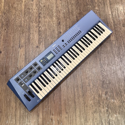Yamaha cs1x synthesizer - yamaha,