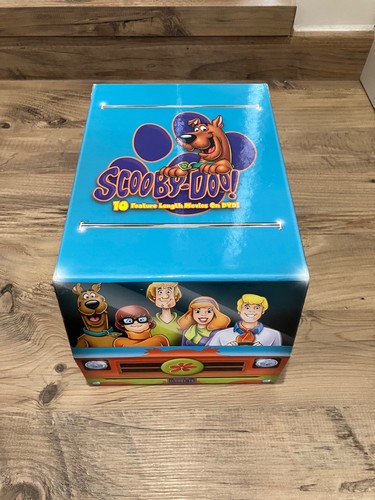 Scooby doo mystery machine - doo,