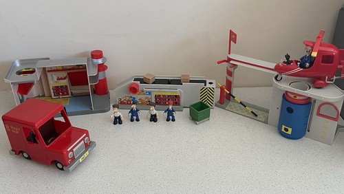 Postman pat sorting office - postman,