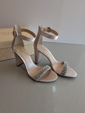 Badgley Mischka Jameson Open