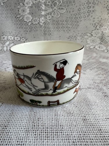 Wedgwood hunting scene - wedgwood, open