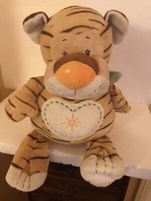 Card Factory Tiger Green Scarf