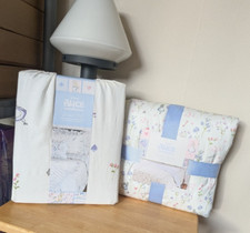 Charming Disney Alice In