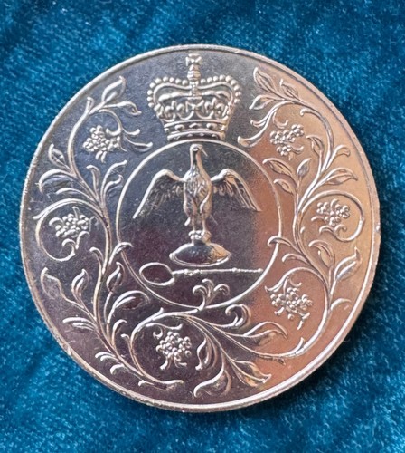 Rare 1977 queen elizabeth - rare, ii