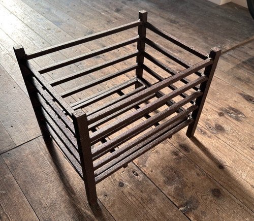 Cast iron fire basket - cast,