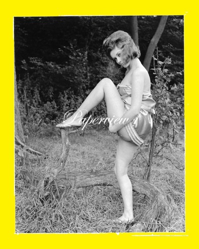 Real photograph 8x10 pin - photograph,