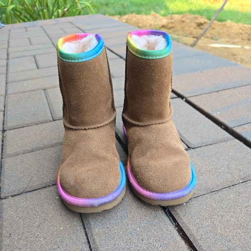 Little kids girls ugg classic - little,