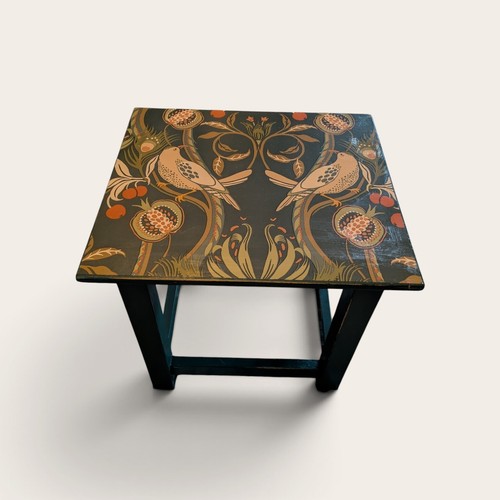 Upcycled solid wood - upcycled,