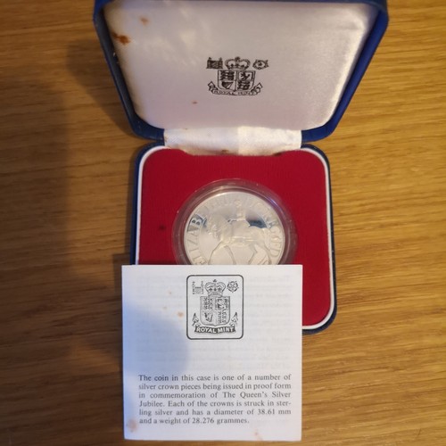 Silver crown proof coin 1977 - silver,