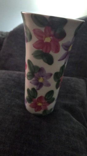 Ben thomas porcelain vase - ben,