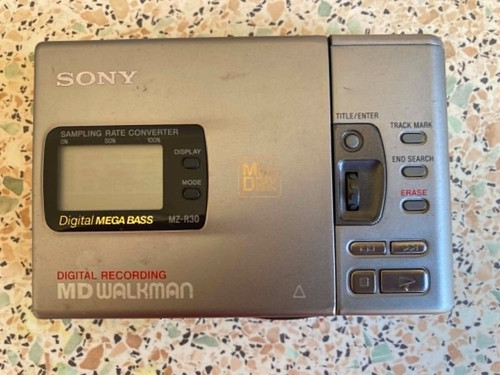 Sony r30 portable minidisc - mz-r30,