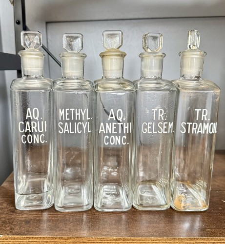 Set five vintage pharmacy - of,