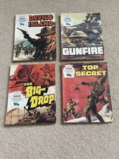 4 Vintage War Picture Library