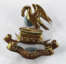 WW1  Liverpool Pals Kings Liverpool Regt Gilt bronze  badge. 37 x 37 mm