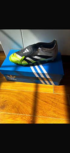 Adidas predator football boots - football,
