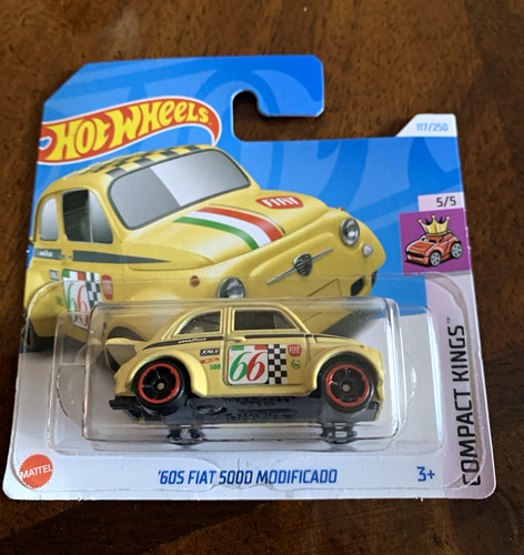 Hot wheels compact - hot,